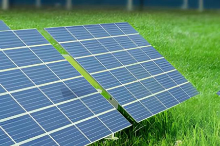 如何正確維護太陽能光伏發(fā)電電池板？